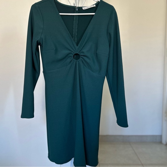 Abercrombie & Fitch Dresses & Skirts - Abercrombie Green Long Sleeve Dress